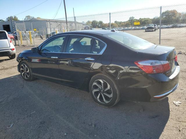 1HGCR2F7XGA102415 - 2016 HONDA ACCORD EX 黑色 照片 2