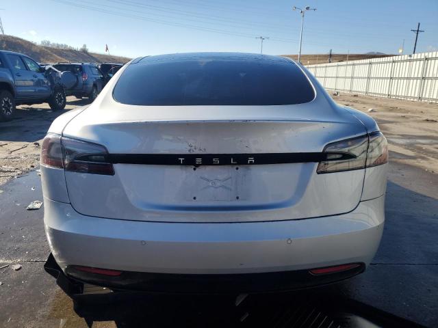5YJSA1E28HF211112 - 2017 TESLA MODEL S Gümüş foto 6