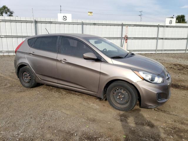 KMHCT5AE2DU079015 - 2013 HYUNDAI ACCENT GLS GOLD photo 4