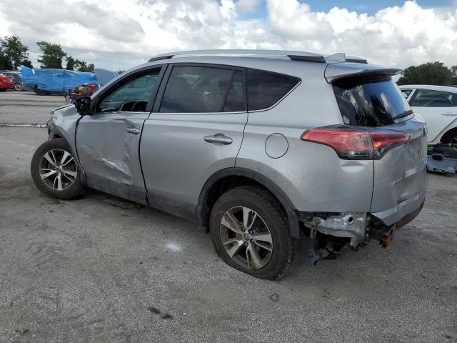 2T3RFREV7GW502525 - 2016 TOYOTA RAV4 XLE SILVER photo 2