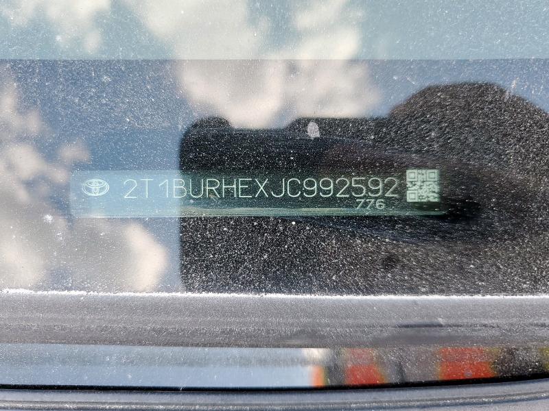 2T1BURHEXJC992592 - 2018 TOYOTA COROLLA L Blau Foto 12