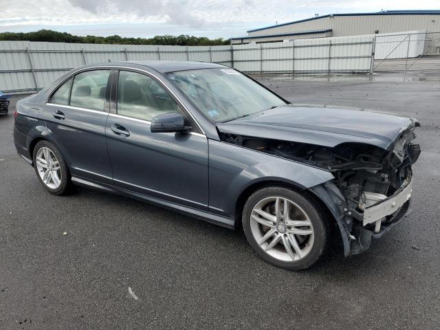WDDGF8AB3DG131793 - 2013 MERCEDES-BENZ C 300 4MATIC GRAY photo 4