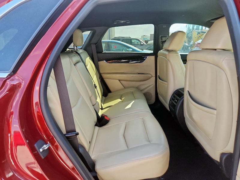 1GYKNARS5HZ115120 - 2017 CADILLAC XT5 წითელი ფოტო 11