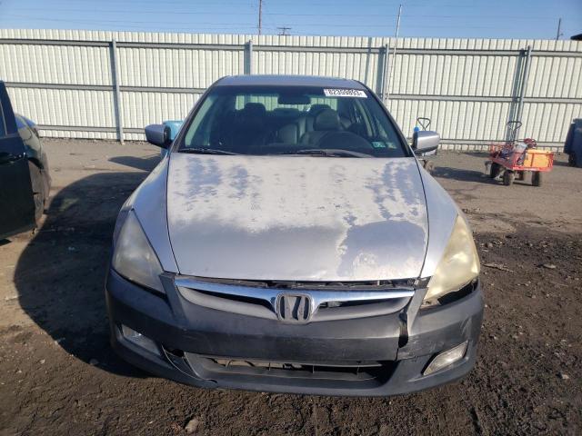 1HGCM56894A002603 - 2004 HONDA ACCORD EX SILVER photo 5