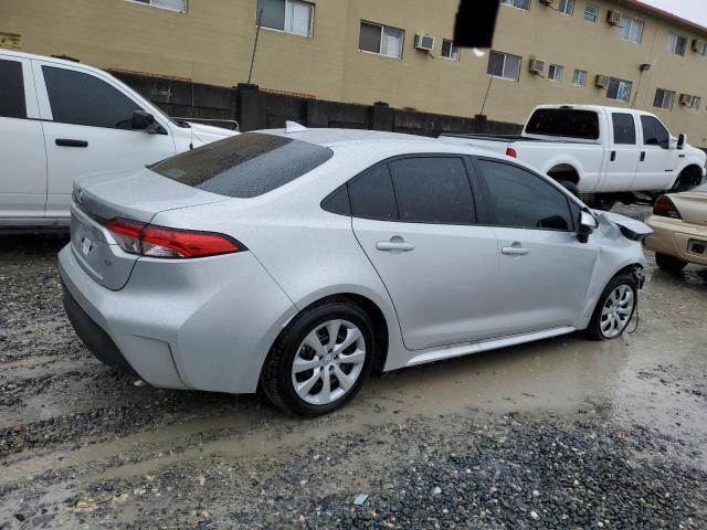 5YFB4MDE2PP073011 - 2023 TOYOTA COROLLA LE SILVER photo 3