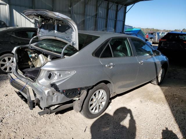 4T1BF1FK9FU049152 - 2015 TOYOTA CAMRY LE SILVER photo 3