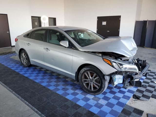 5NPE24AF4GH364722 - 2016 HYUNDAI SONATA SE SILVER photo 4