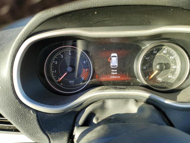 1C4PJMBS5FW651891 - 2015 JEEP CHEROKEE TRAILHAWK WHITE photo 9