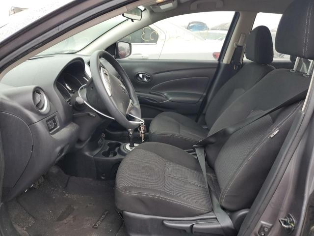 3N1CN7AP2KL805672 - 2019 NISSAN VERSA S GRAY photo 7