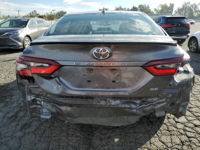 4T1G11AK8PU744526 - 2023 TOYOTA CAMRY SE NIGHT SHADE GRAY photo 6
