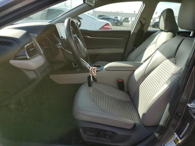 4T1G11AK8PU744526 - 2023 TOYOTA CAMRY SE NIGHT SHADE GRAY photo 7