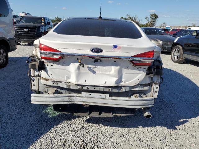 3FA6P0H72JR133566 - 2018 FORD FUSION SE Սպիտակ լուսանկար 6
