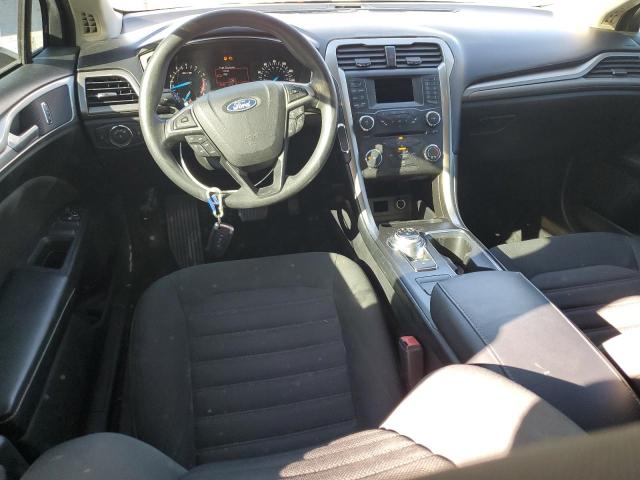 3FA6P0H72JR133566 - 2018 FORD FUSION SE Սպիտակ լուսանկար 8