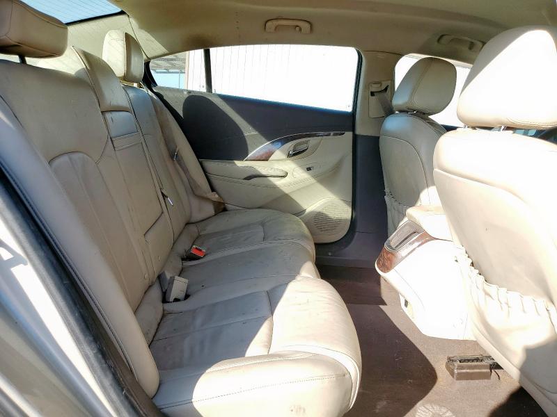 1G4GB5G32GF255287 - 2016 BUICK LACROSSE TAN photo 10