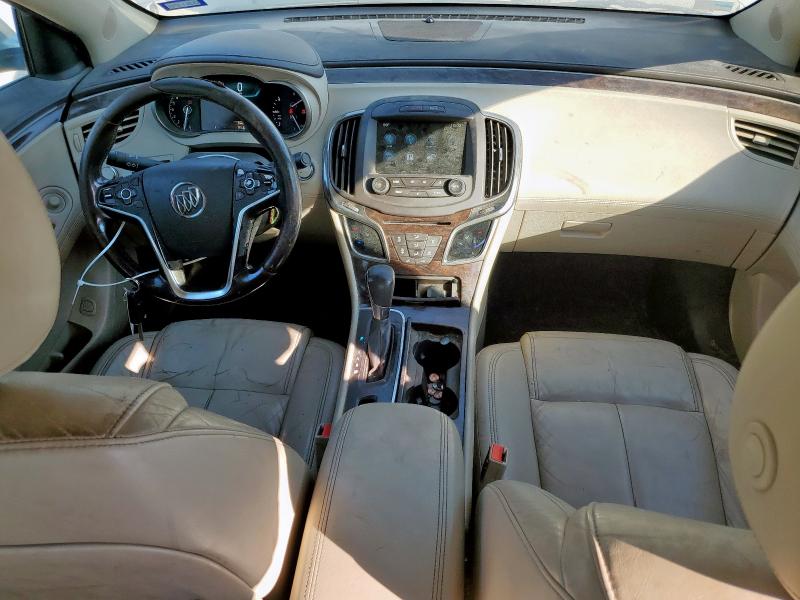 1G4GB5G32GF255287 - 2016 BUICK LACROSSE TAN photo 8