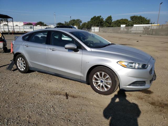 3FA6P0G79FR128292 - 2015 FORD FUSION S SILVER photo 4