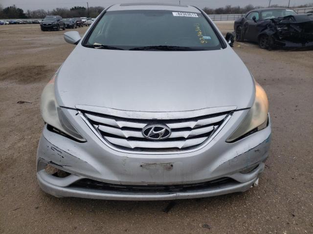 5NPEC4AB1DH663235 - 2013 HYUNDAI SONATA SE SILVER photo 5