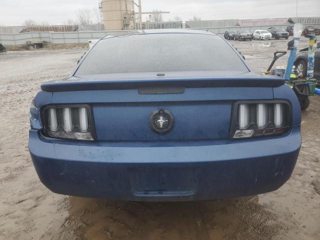 1ZVHT80NX95137562 - 2009 FORD MUSTANG BLUE photo 6