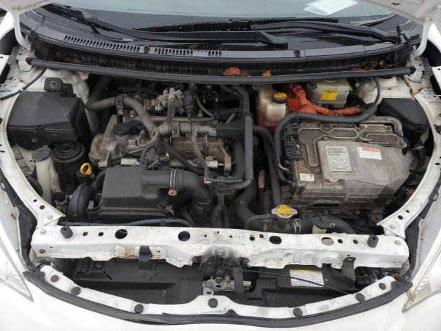 JTDKDTB3XC1526608 - 2012 TOYOTA PRIUS C WHITE photo 11