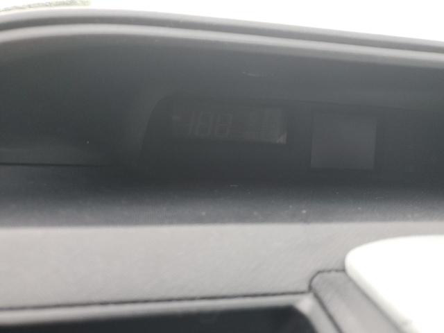 JTDKDTB3XC1526608 - 2012 TOYOTA PRIUS C WHITE photo 9