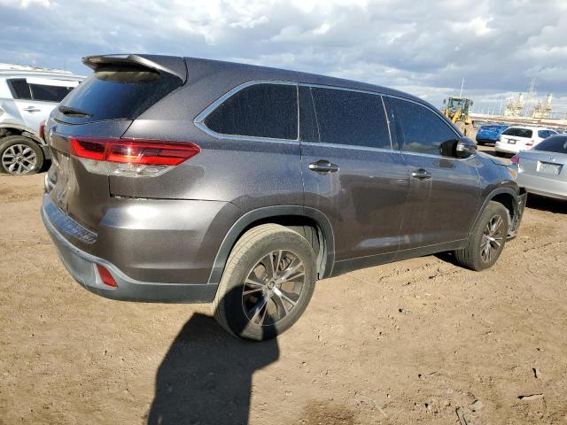 5TDZARFH6KS045661 - 2019 TOYOTA HIGHLANDER LE GRAY photo 3