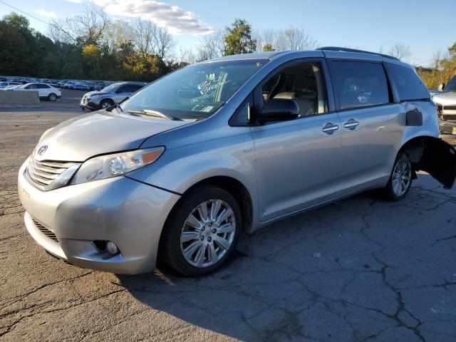 2017 TOYOTA SIENNA XLE, 