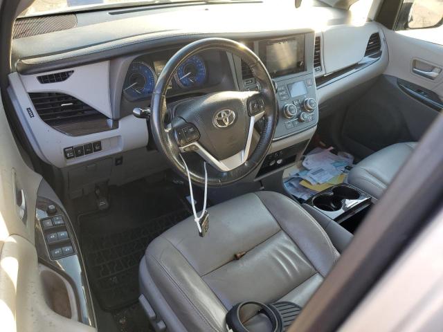 5TDDZ3DCXHS180951 - 2017 TOYOTA SIENNA XLE 银色 照片 8