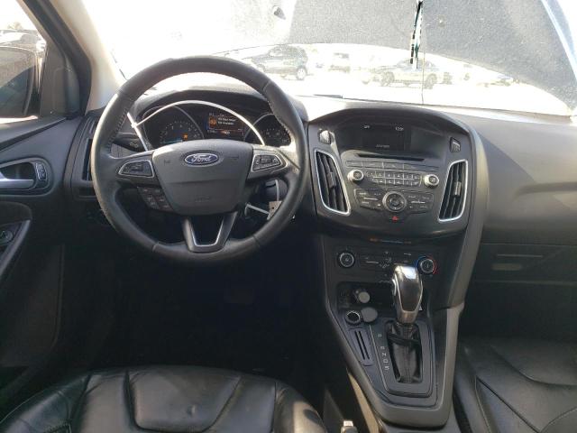 1FADP3F27GL374806 - 2016 FORD FOCUS SE GRAY photo 8