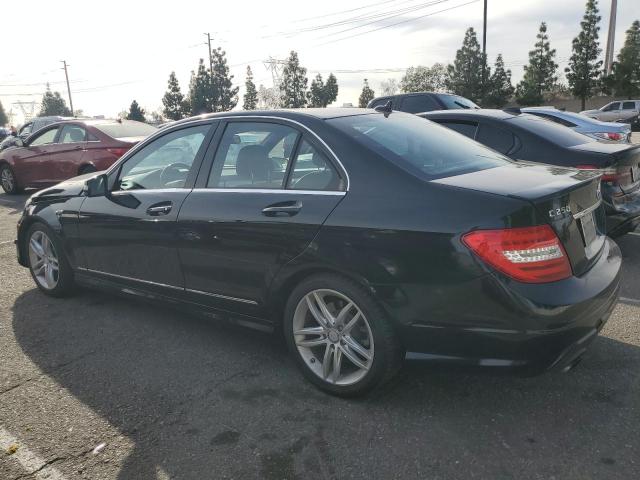 WDDGF4HB5DR243983 - 2013 MERCEDES-BENZ C 250 BLACK photo 2