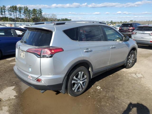 JTMBFREV3JJ215979 - 2018 TOYOTA RAV4 LE SILVER photo 3