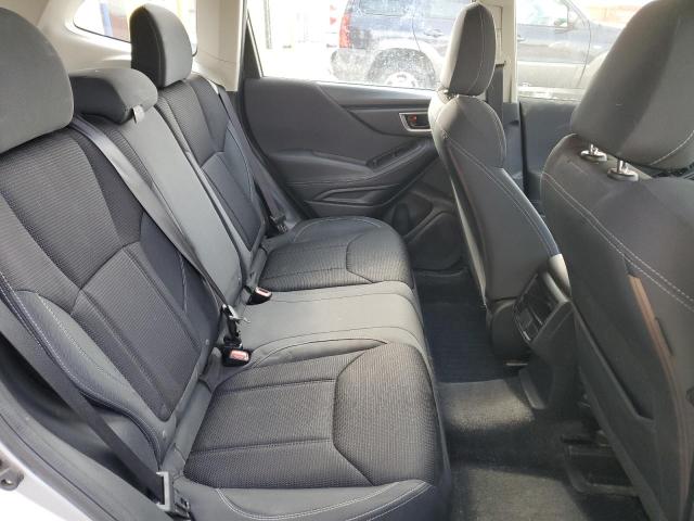 JF2SKACC5KH408014 - 2019 SUBARU FORESTER 银色 照片 11