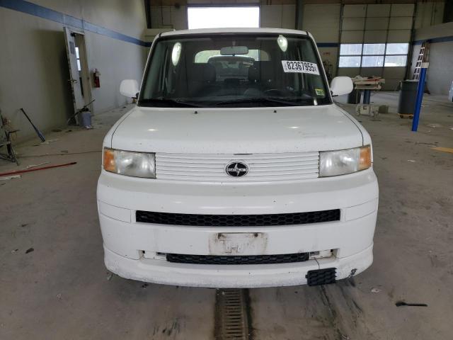 JTLKT324750198265 - 2005 TOYOTA SCION XB Ақ фото 5