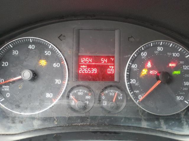 WVWAR71K37W070487 - 2007 VOLKSWAGEN RABBIT WHITE photo 9