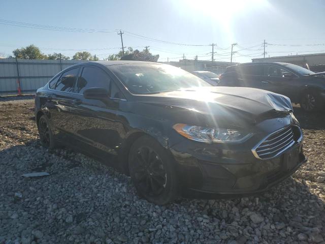 3FA6P0HD2KR247722 - 2019 FORD FUSION SE Negro foto 4