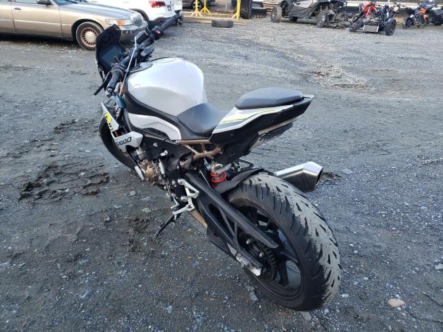 WB10E5305N6G13083 - 2022 BMW S 1000 R GRAY photo 3