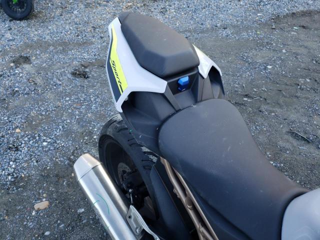 WB10E5305N6G13083 - 2022 BMW S 1000 R GRAY photo 6