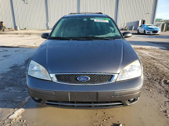 1FAHP36N86W205497 - 2006 FORD FOCUS ZXW GRAY photo 5