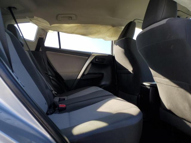 JTMZFREVXFJ032715 - 2015 TOYOTA RAV4 LE SILVER photo 11