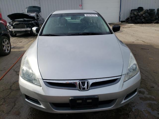 3HGCM56406G710854 - 2006 HONDA ACCORD LX SILVER photo 5