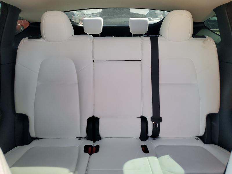 7SAYGAEE4PF661036 - 2023 TESLA MODEL Y Rojo foto 10