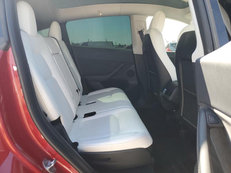 7SAYGAEE4PF661036 - 2023 TESLA MODEL Y Rojo foto 11