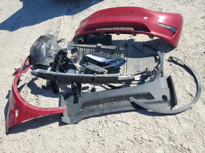 7SAYGAEE4PF661036 - 2023 TESLA MODEL Y Rojo foto 13