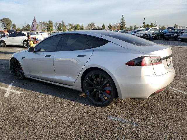 5YJSA1E24HF229834 - 2017 TESLA MODEL S ვერცხლისფერი ფოტო 2