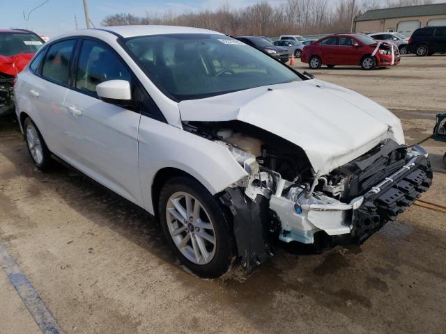 1FADP3F22JL215389 - 2018 FORD FOCUS SE WHITE photo 4