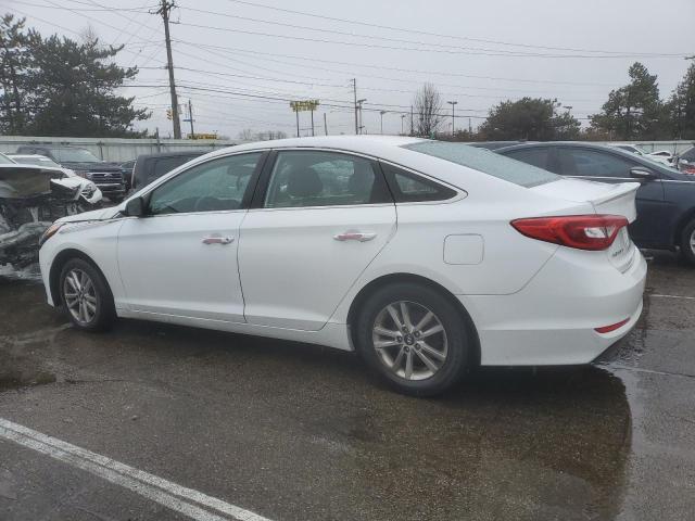 5NPE24AF1GH372549 - 2016 HYUNDAI SONATA SE WHITE photo 2