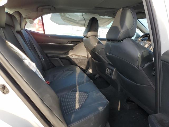 4T1S11AK0PU787459 - 2023 TOYOTA CAMRY SE NIGHT SHADE WHITE photo 10