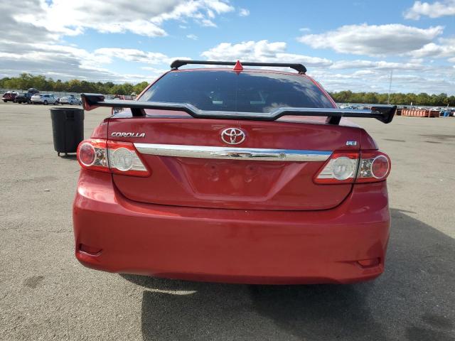 2T1BU4EE5DC953890 - 2013 TOYOTA COROLLA BASE Czerwony zdjęcie 6