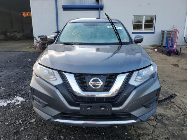 KNMAT2MV4HP603324 - 2017 NISSAN ROGUE S GRAY photo 5