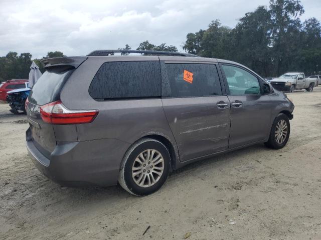 5TDYK3DC9FS578672 - 2015 TOYOTA SIENNA XLE 灰色 照片 3