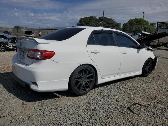 2T1BU4EE5DC919500 - 2013 TOYOTA COROLLA BASE Ақ фото 3